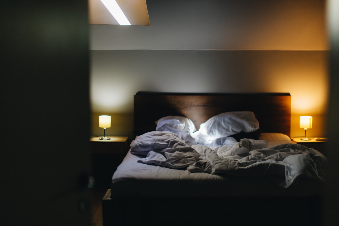 Cameră Single Ofițer